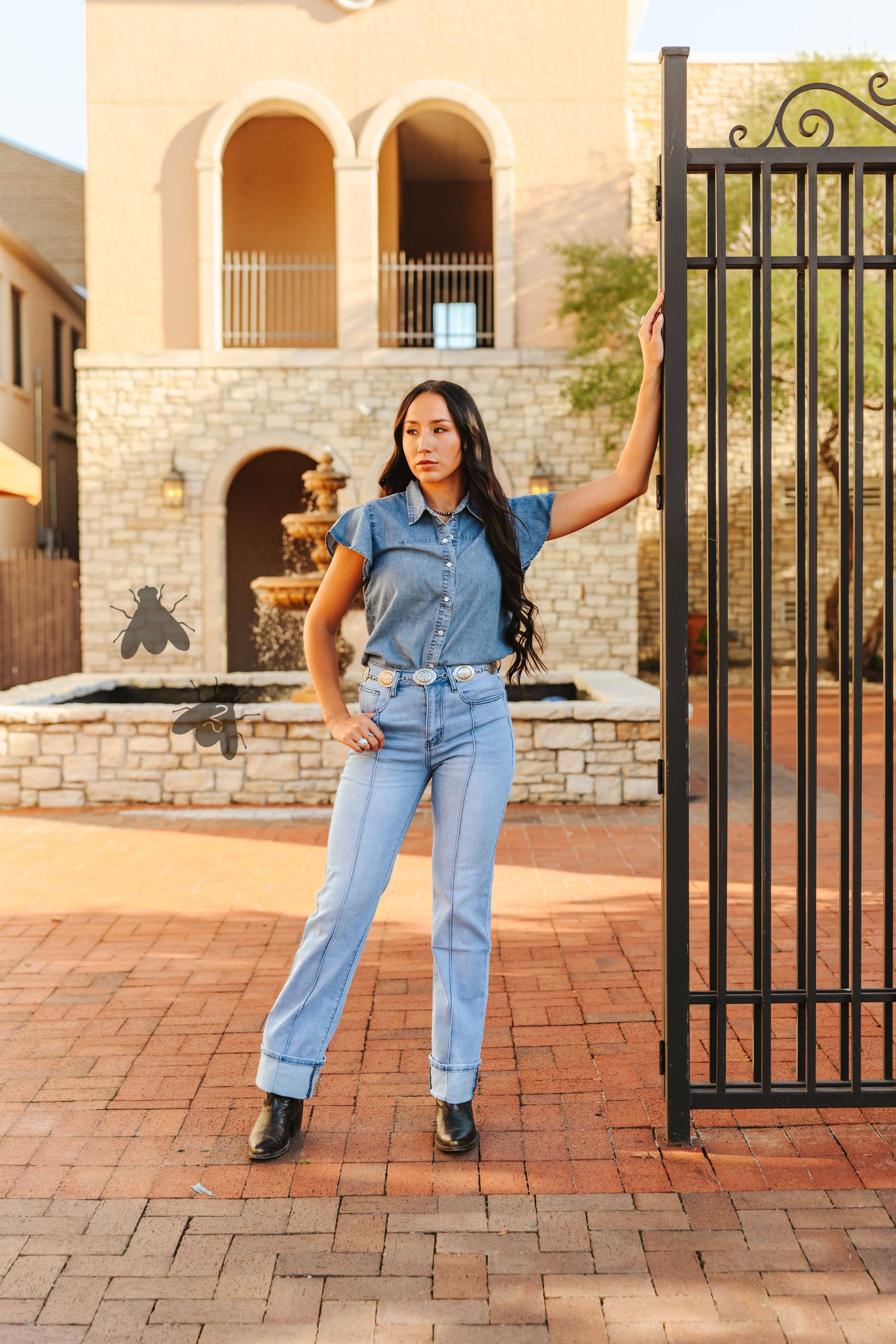Light Wash Line Drives Jeans