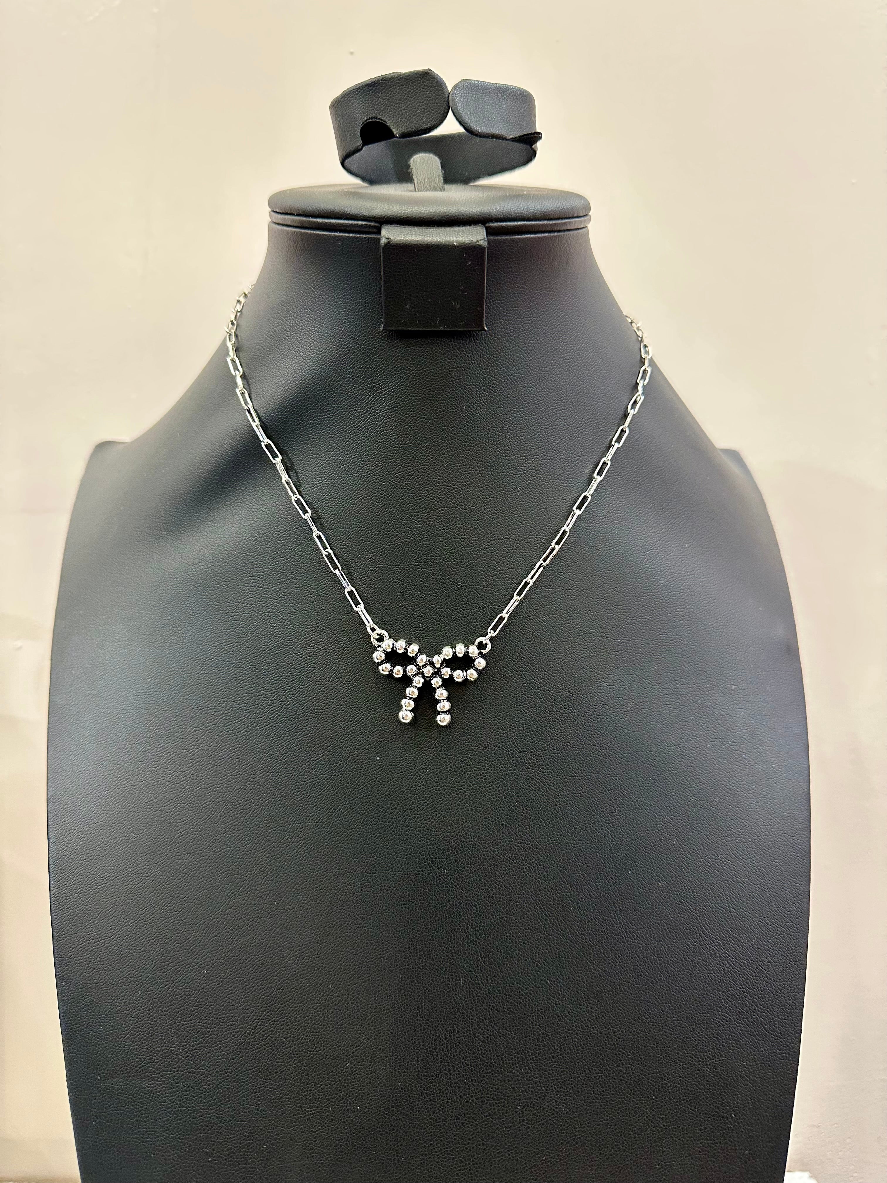 Silver Bead Ribbon Pendant Necklace