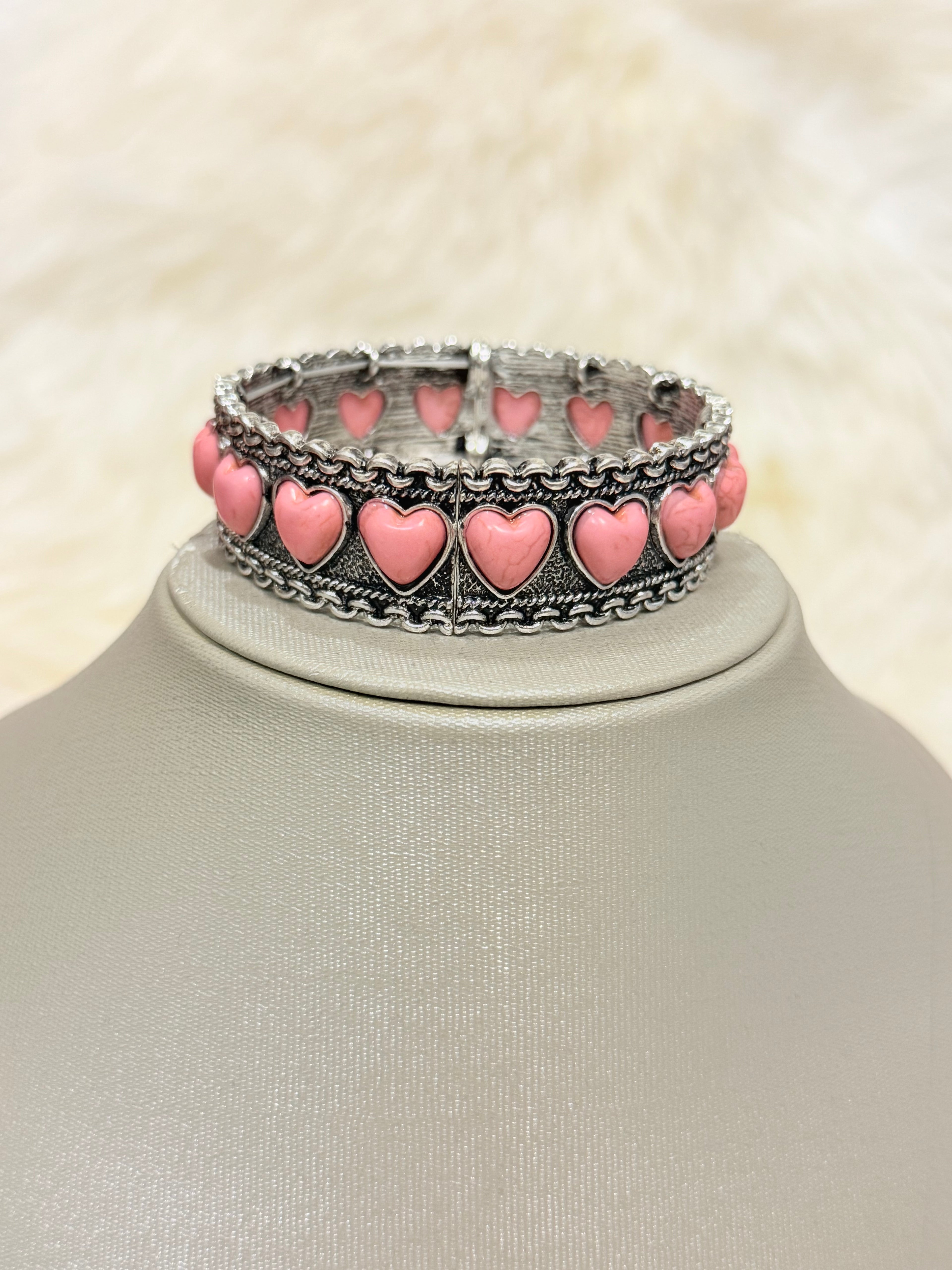 Peach Heart Stretch Bracelet