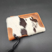 Load image into Gallery viewer, White/Black Cowhide Cardholder with Concho Button
