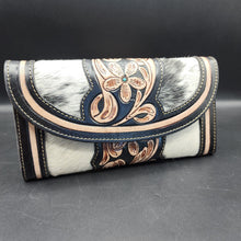 Load image into Gallery viewer, Barrington Tooled Leather Wallet
