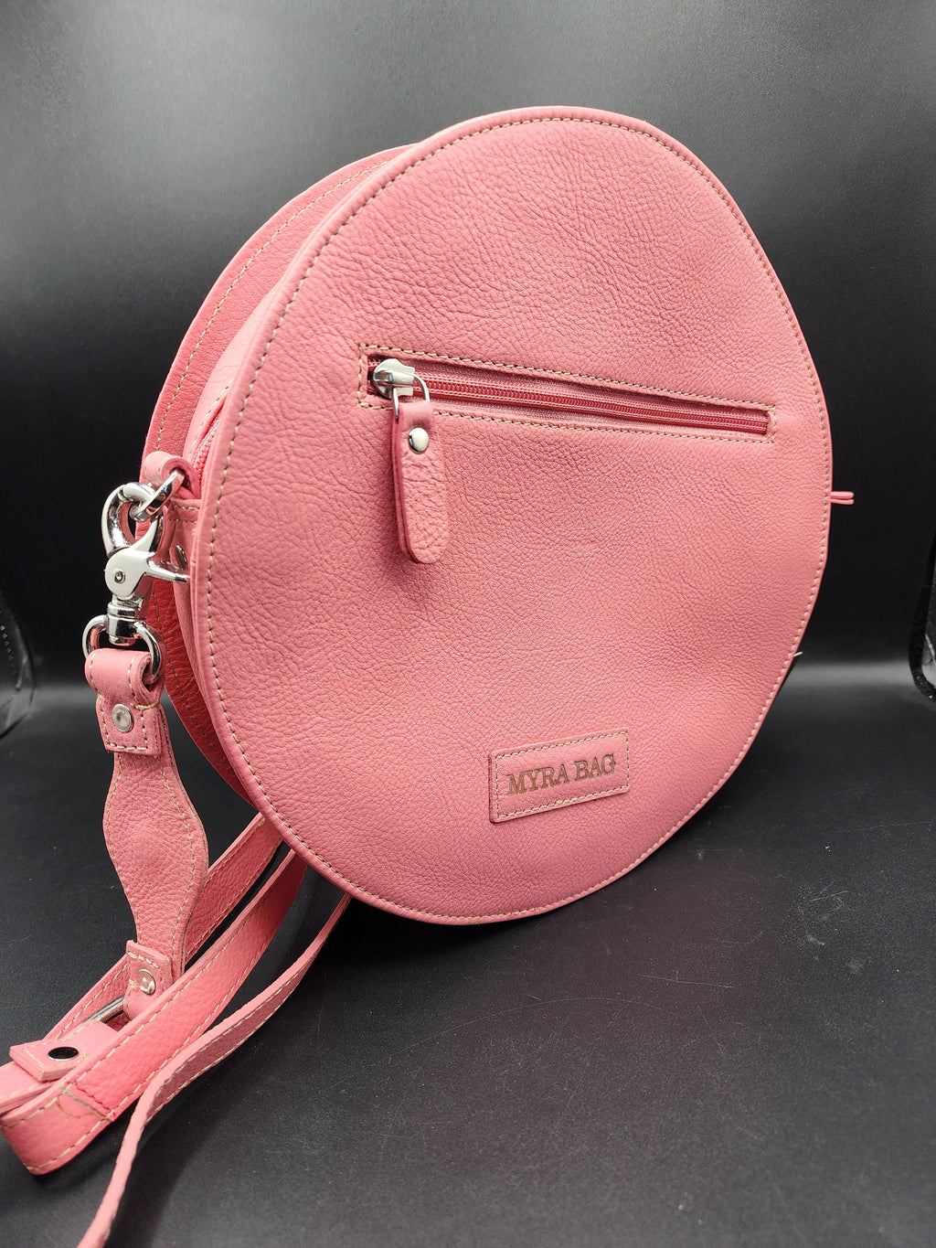 Magna Falls Round Tooled Bag