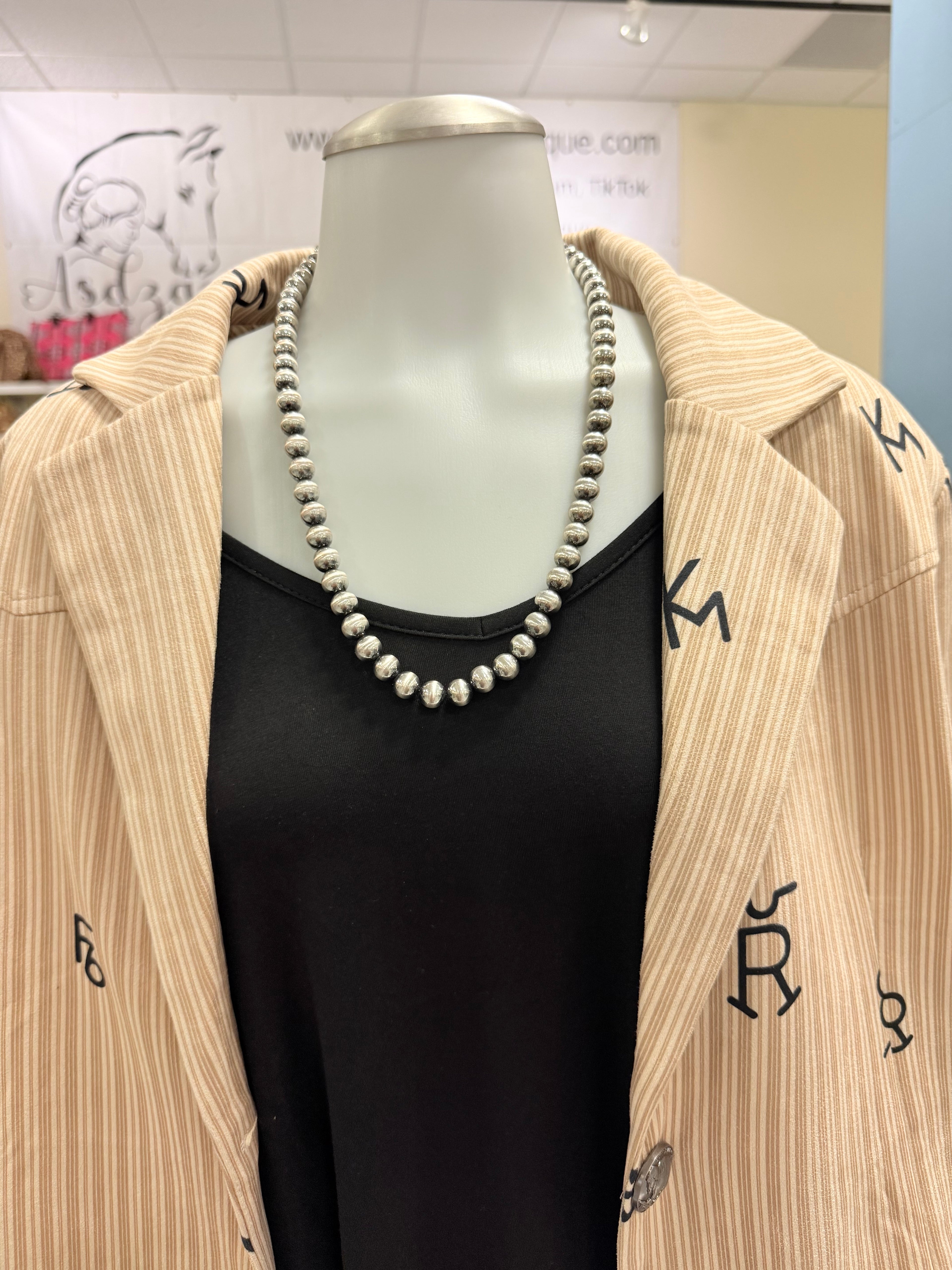 Single Strand Pearl Necklace