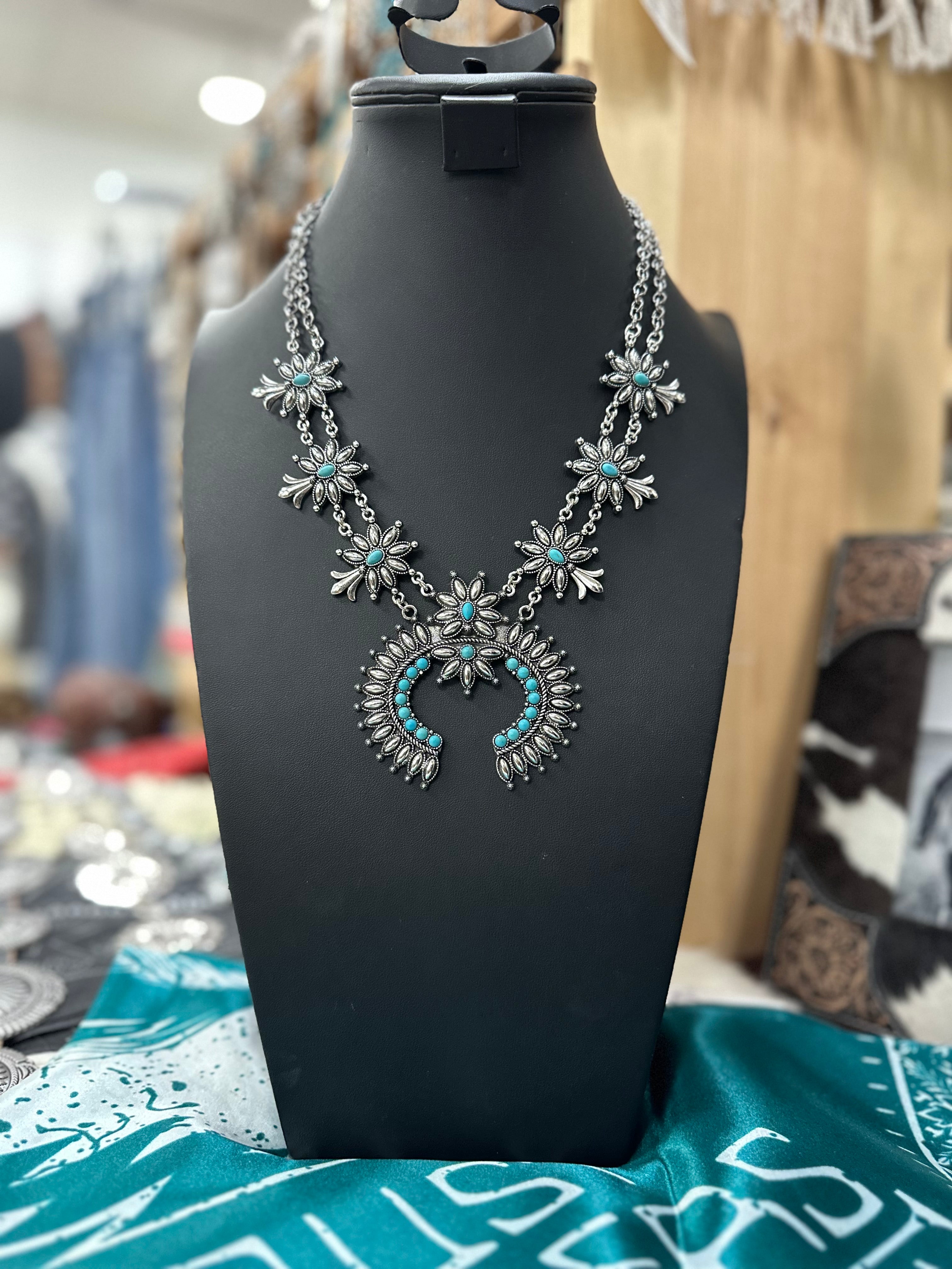 Silver Stamped Needlepoint Squash Blossom Necklace and Earrings Set