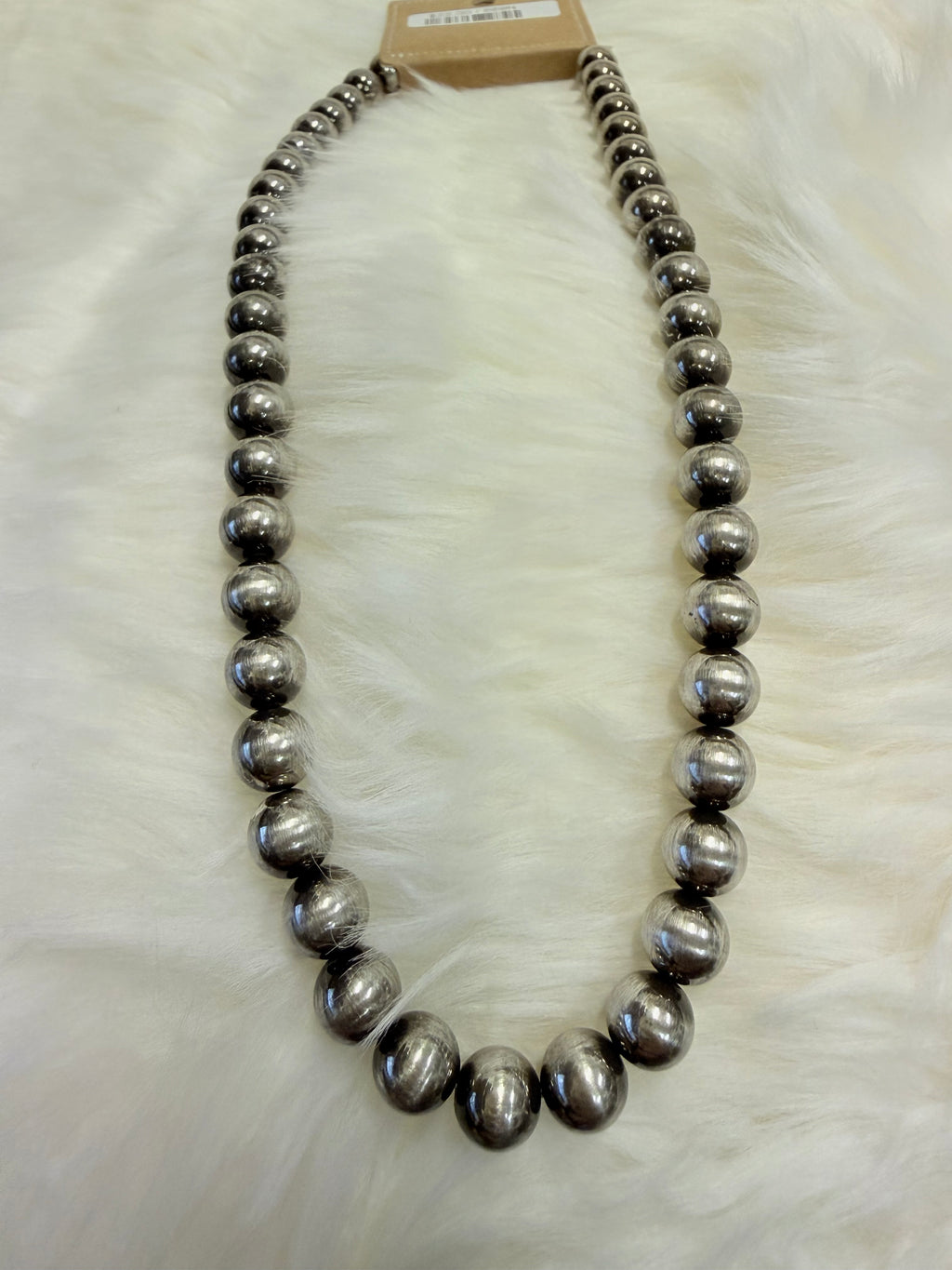 Single Layer Pearl Necklace