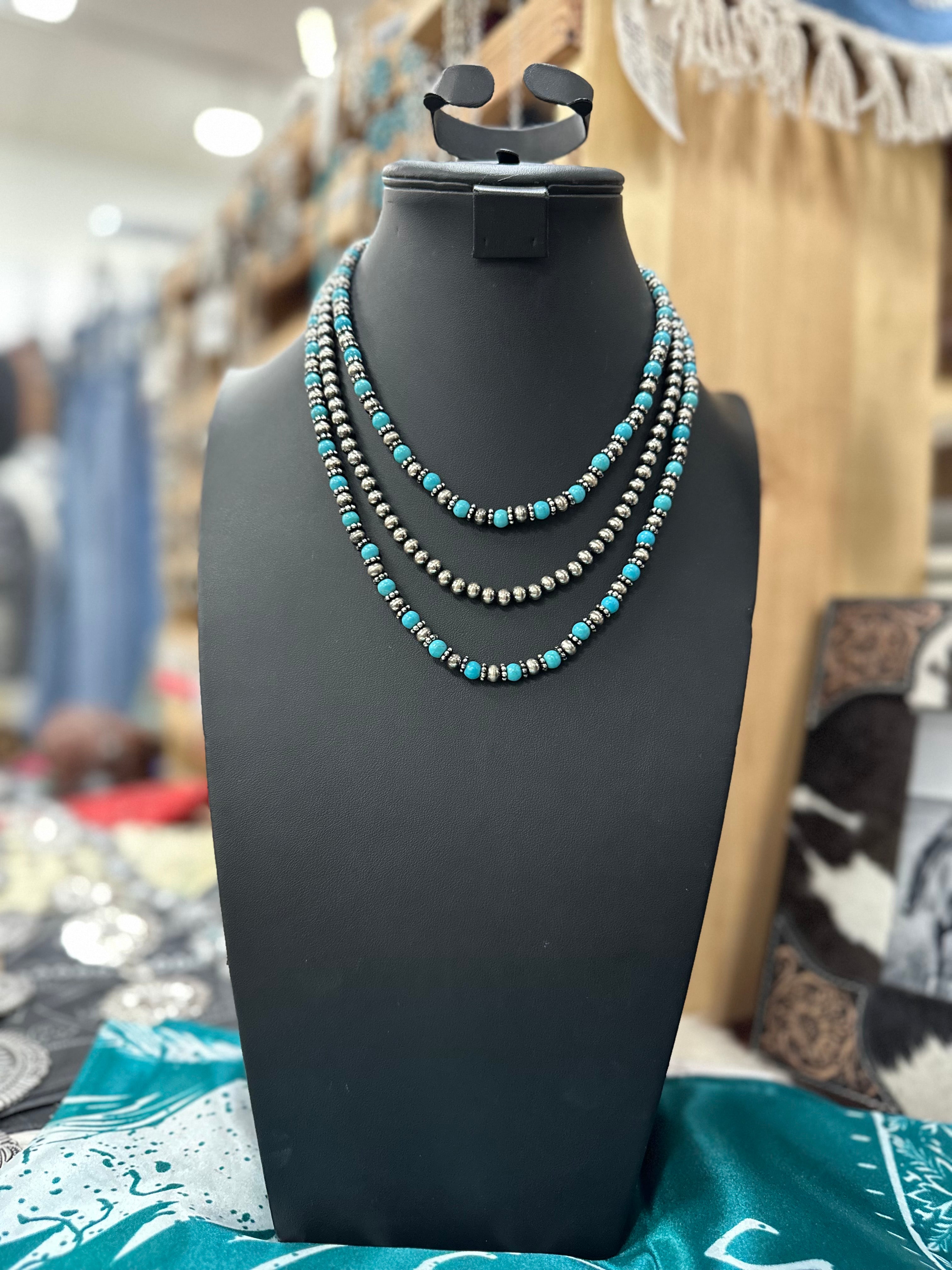 Turquoise/Pearl Layered Bead Necklace