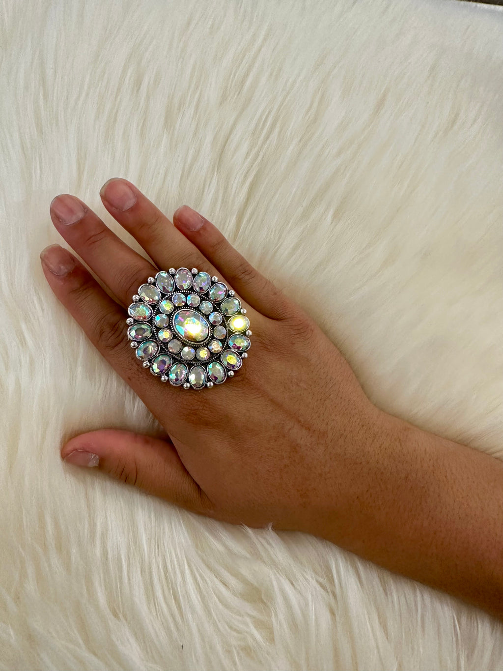 Crystal Cluster Stretch Ring
