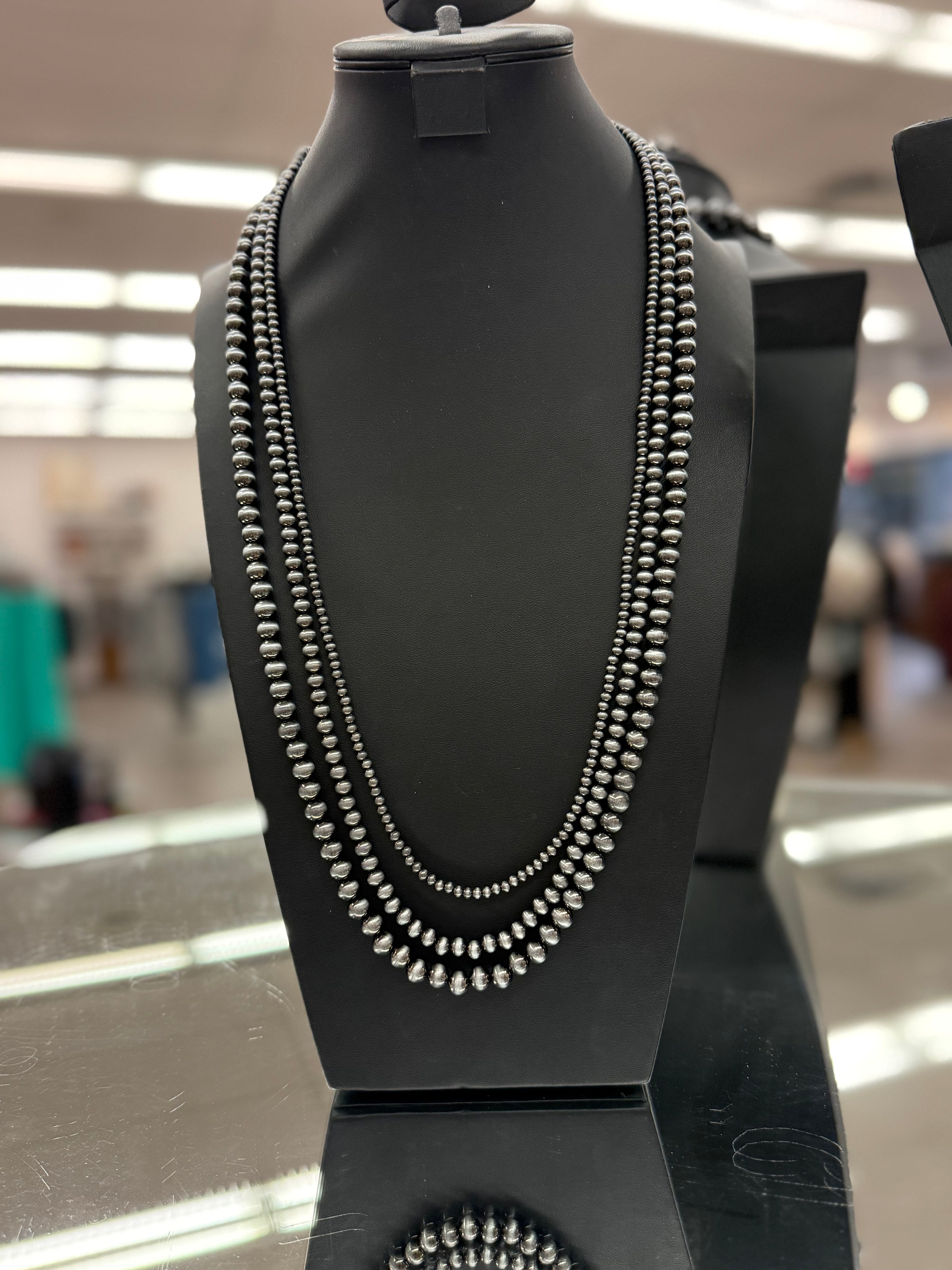 3-Layer Pearl Bead Necklace