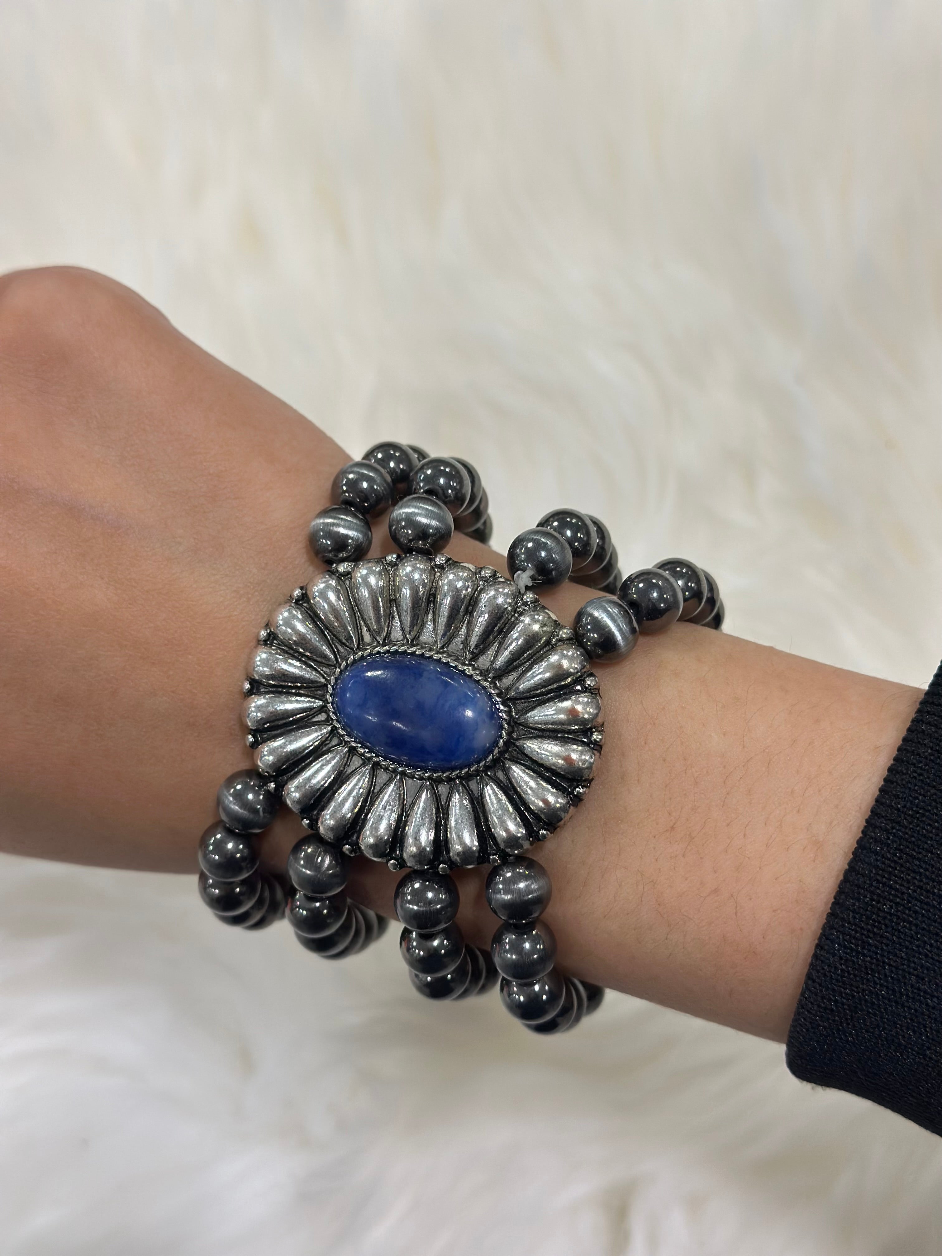 Navy Stamped Pearl Stretch Bracelet