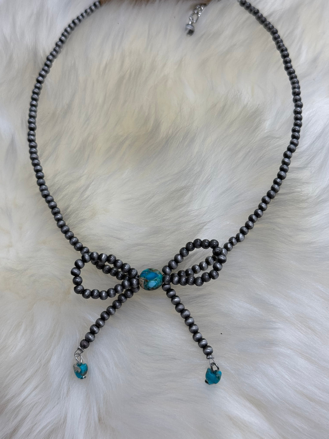 Turquoise Pearl Ribbon Necklace