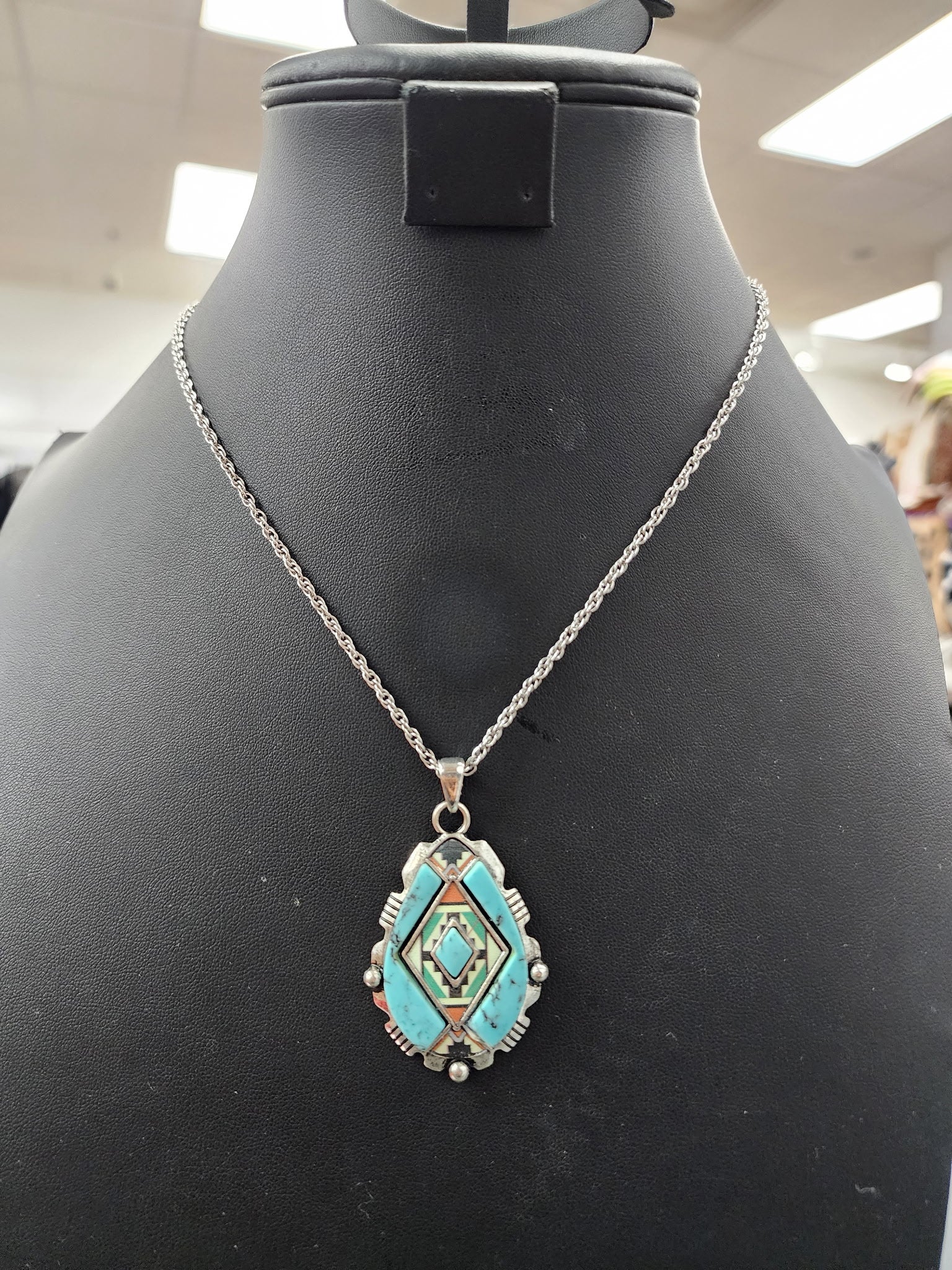 Asdzaa Style Aztec Pendant Necklace