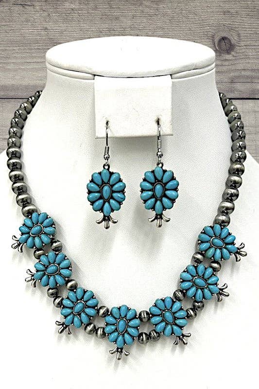 Turquoise Floral Cluster Necklace and Earrings Set