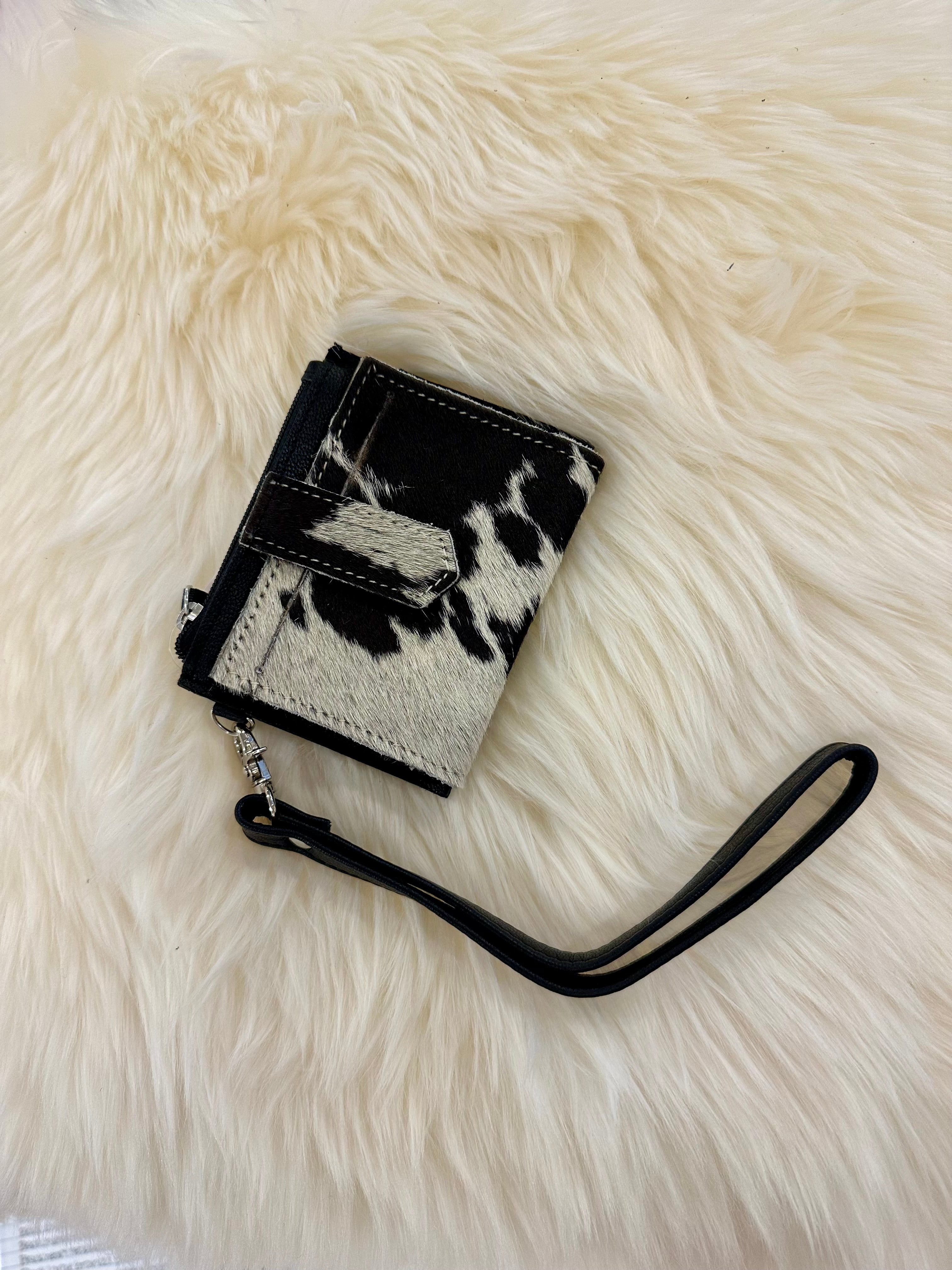 Dakota Cowhide Wristlet Wallet