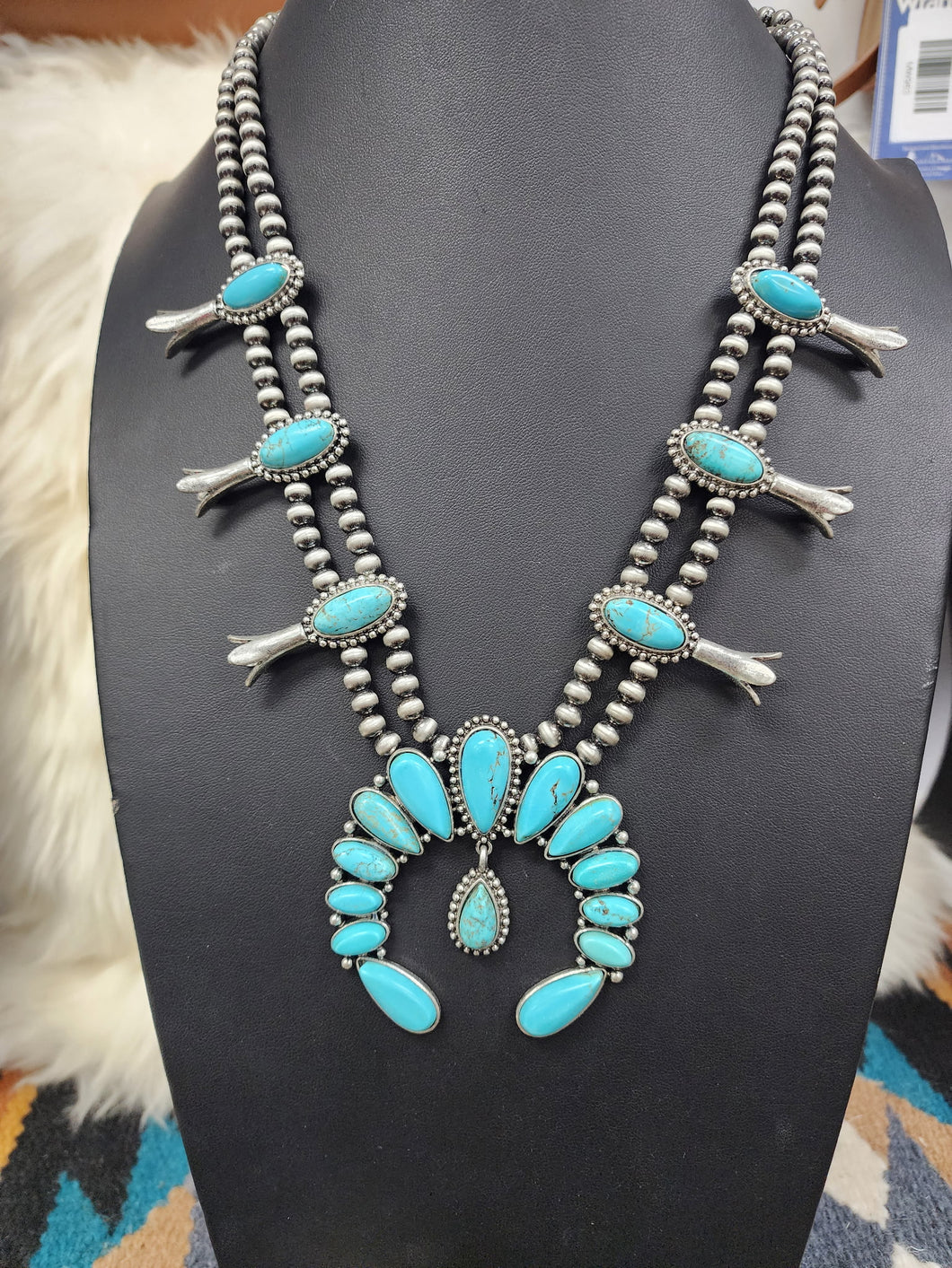 Turquoise Pearl Squash Necklace