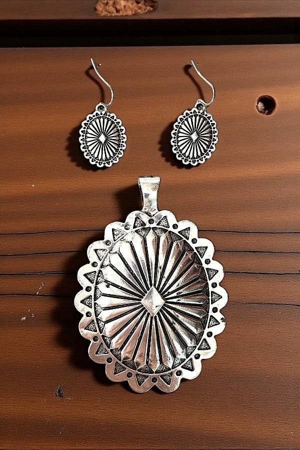 Stamped Concho Pendant & Earrings Set