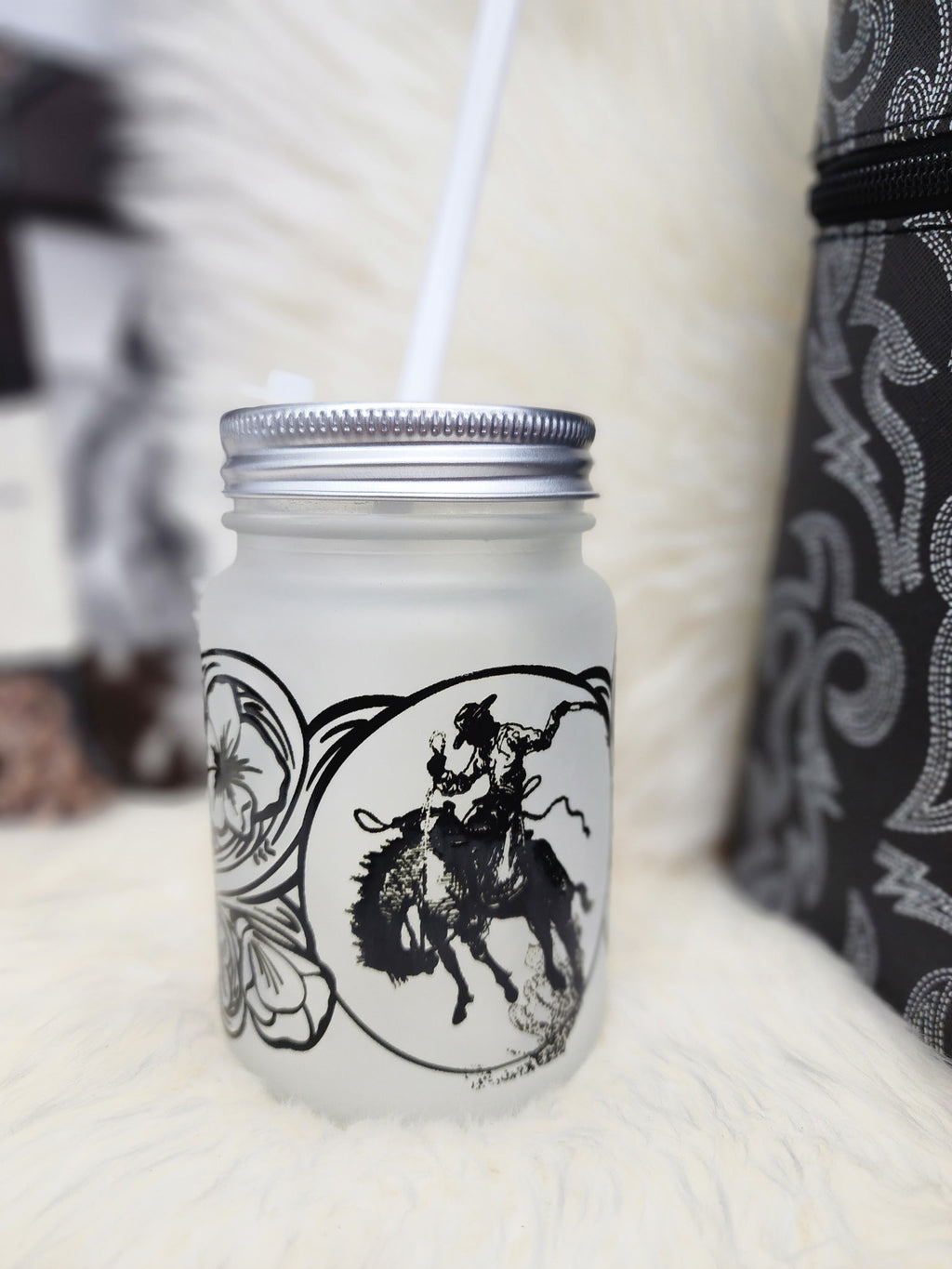 Frosted Bronc Mason Cup