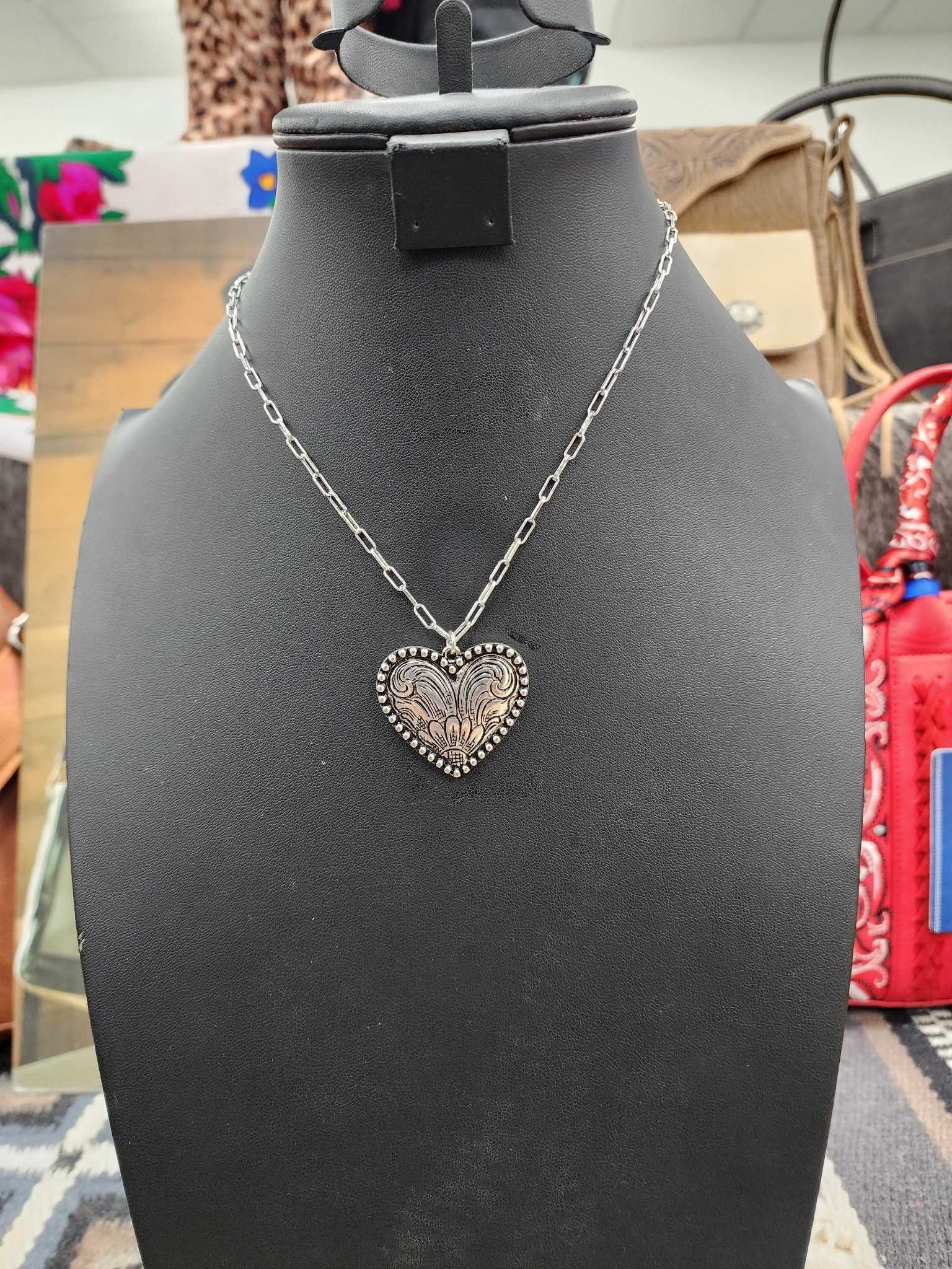 Silver Scroll Heart Pendant Necklace