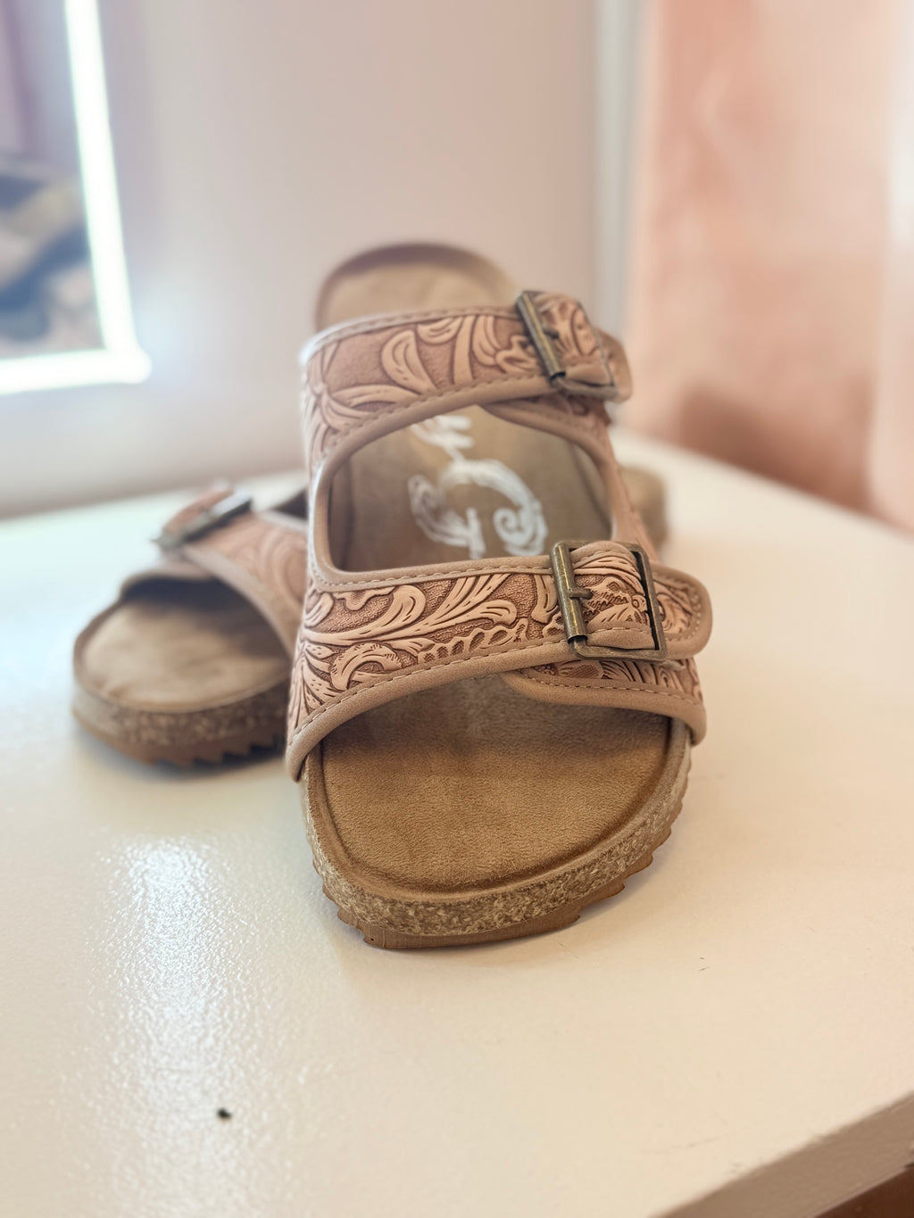 Very Barry Blush Embossed Sandals
