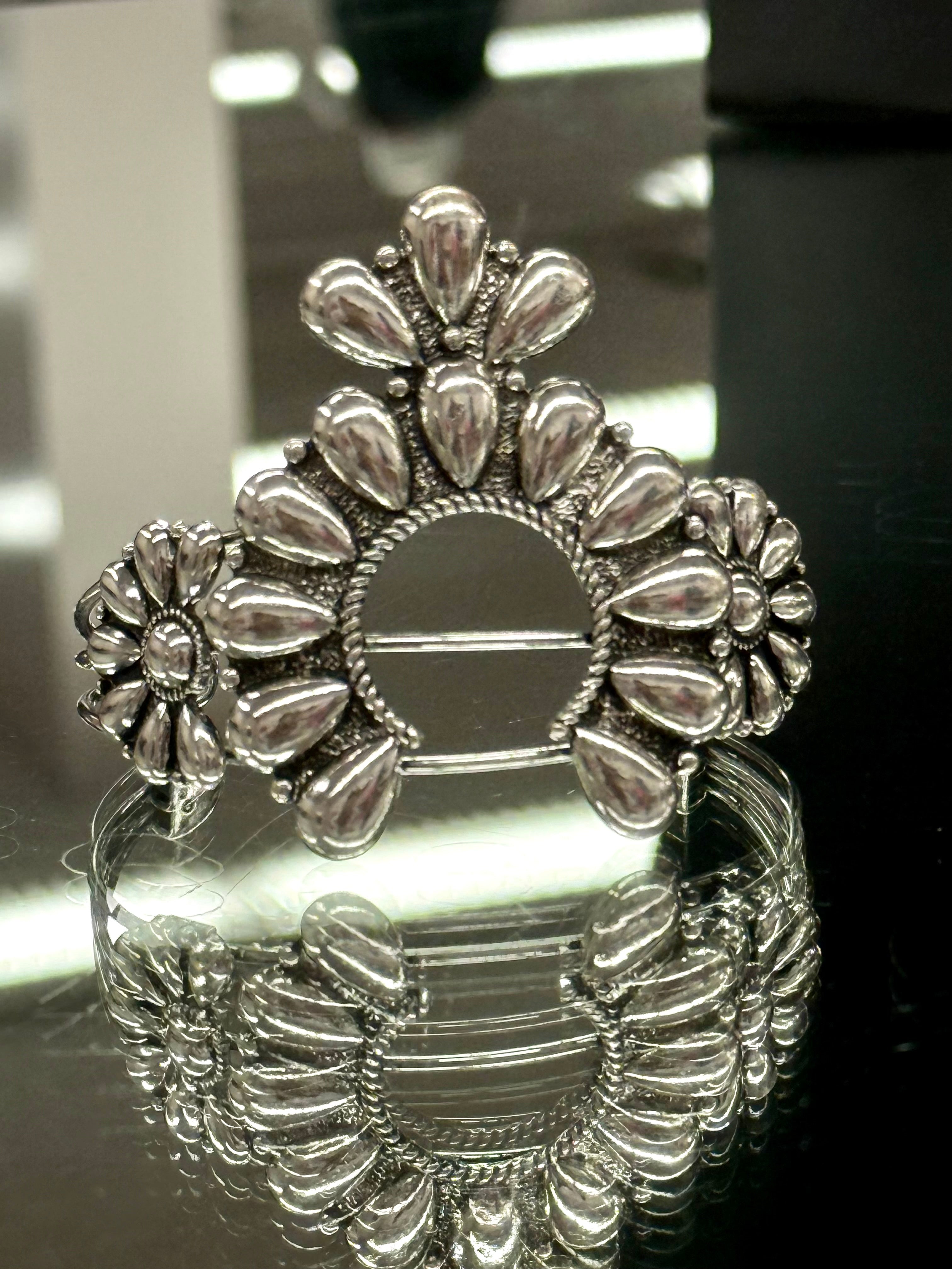 Silver Cluster Naja Cuff Bracelet
