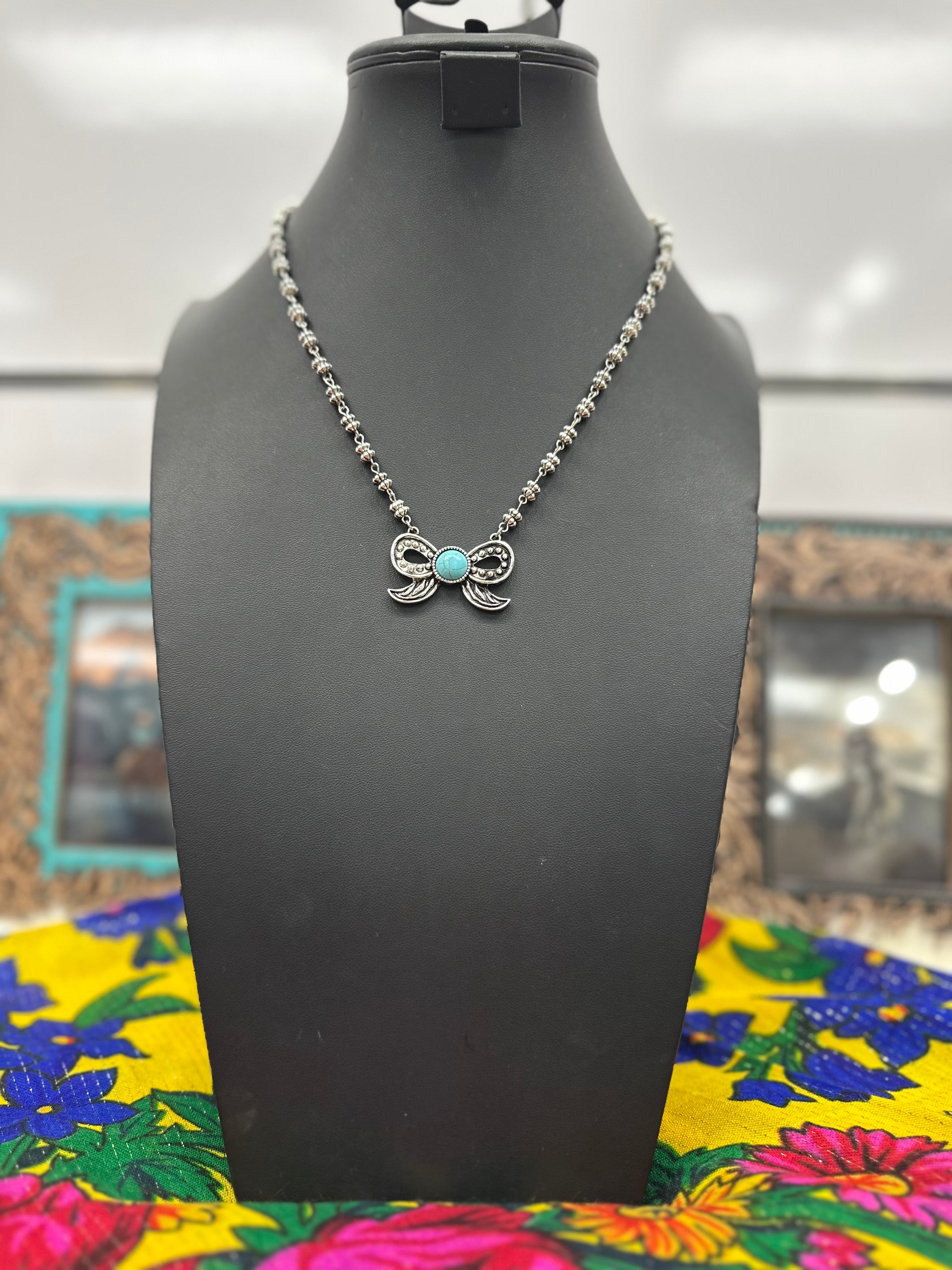 Turquoise Ribbon Pearl Necklace