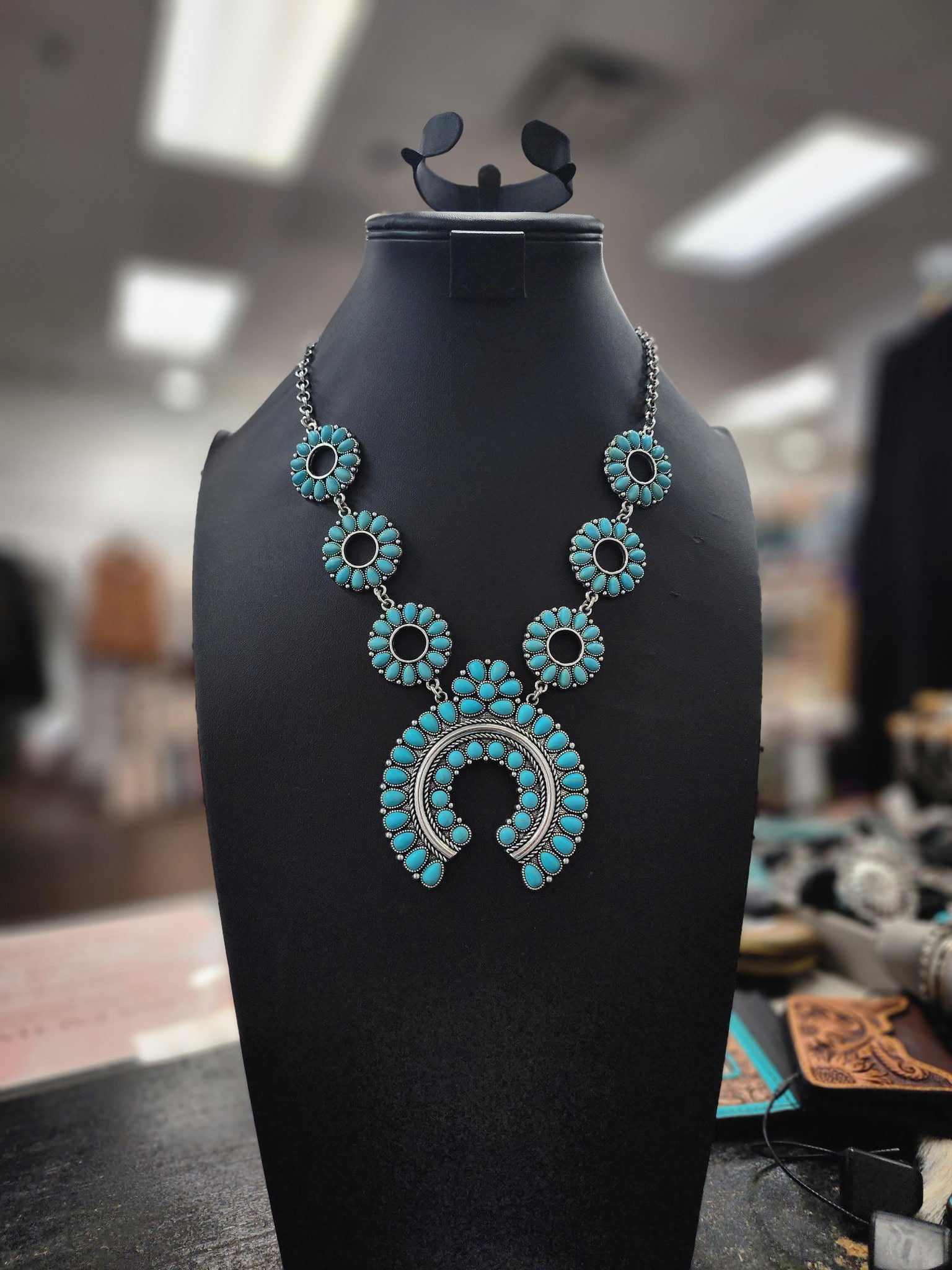 Turquoise Round Cluster Squash Necklace and Earrings Set