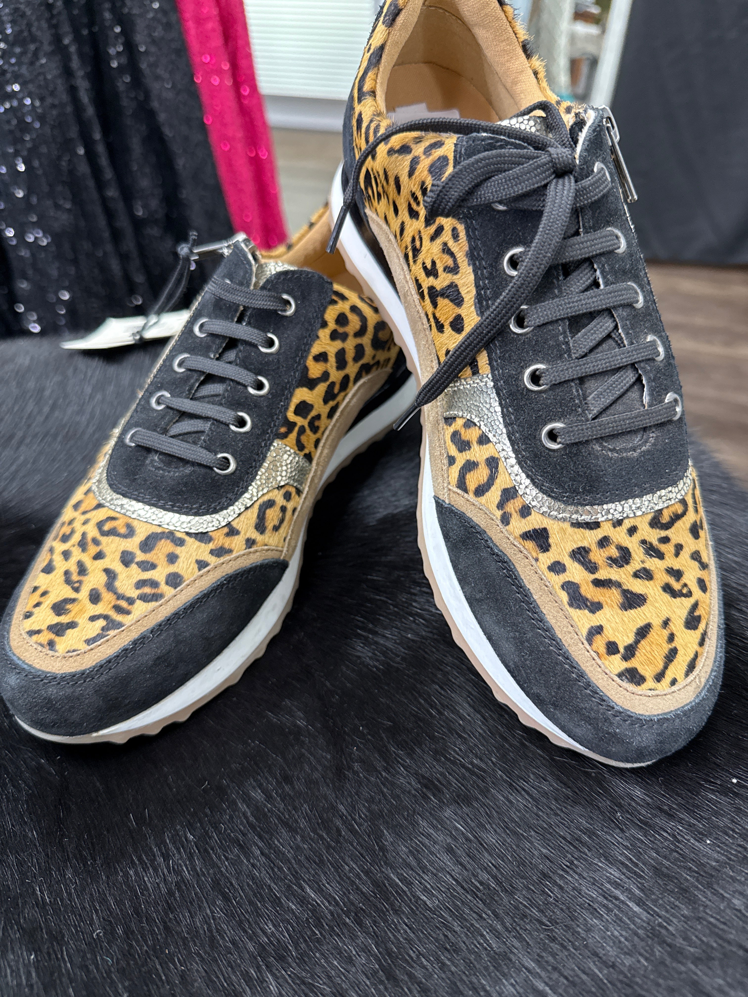 Leopard Tennis Shoe