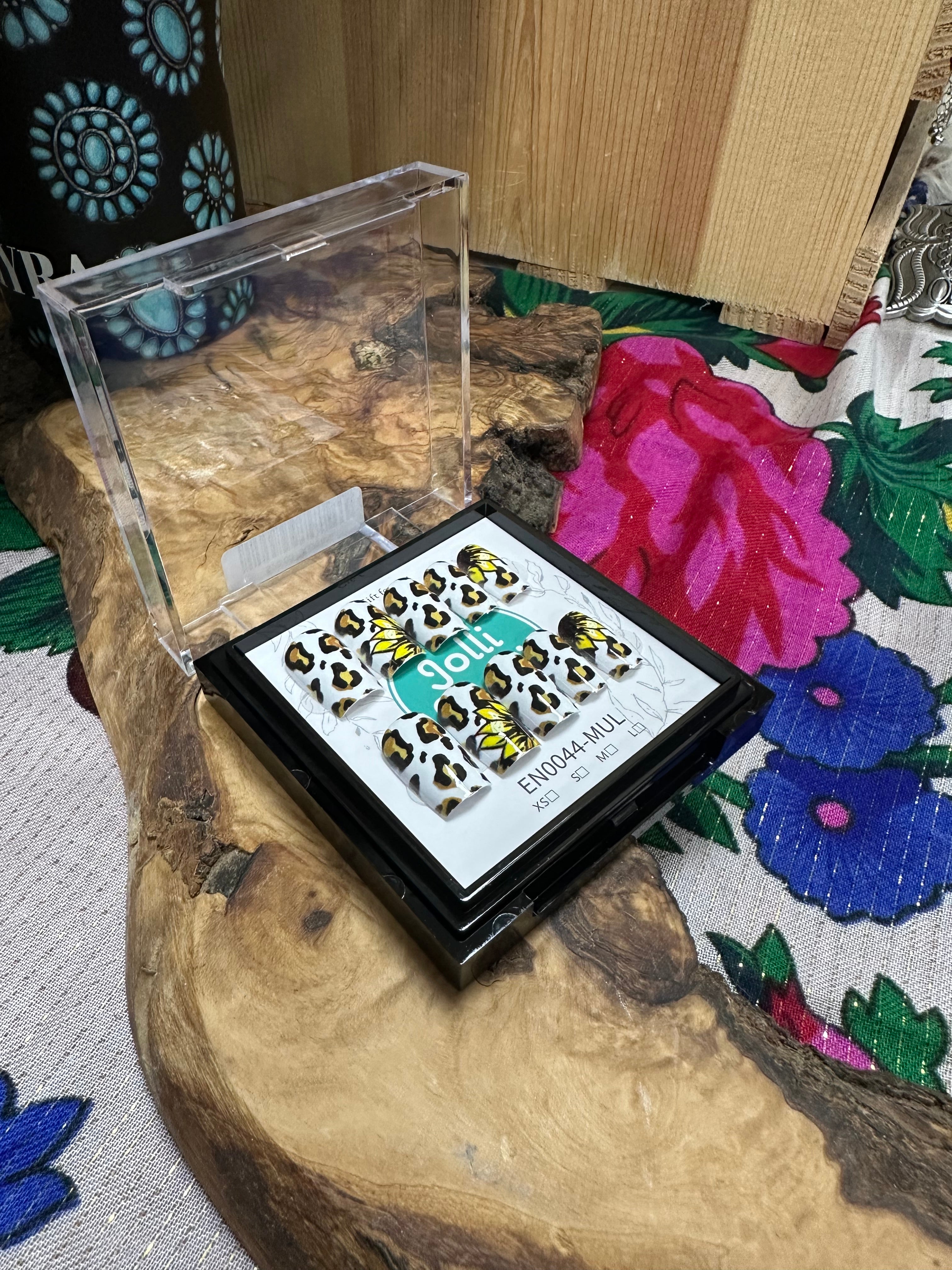 Sunflower Leopard Nails Set