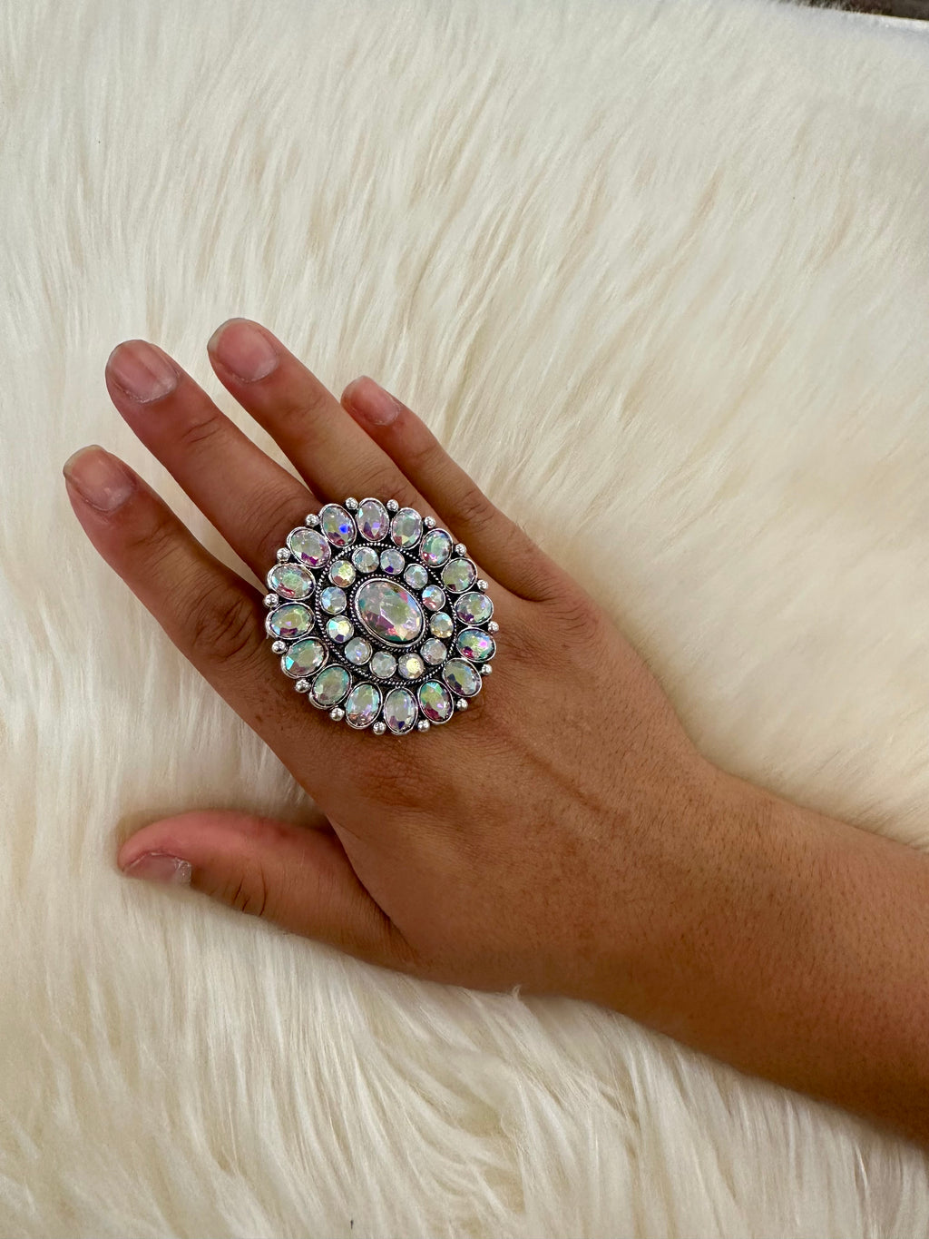 Crystal Cluster Stretch Ring