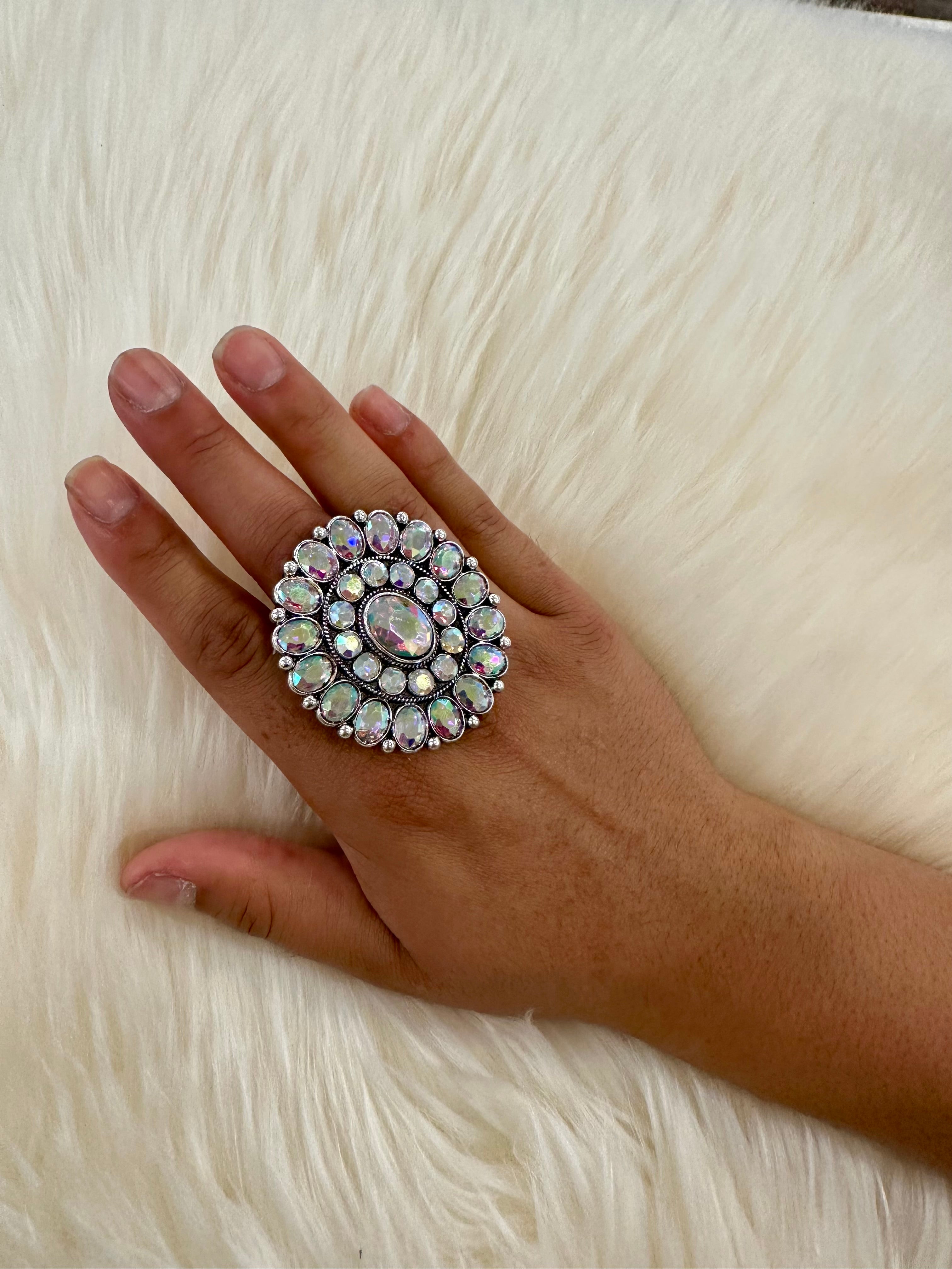Crystal Cluster Stretch Ring