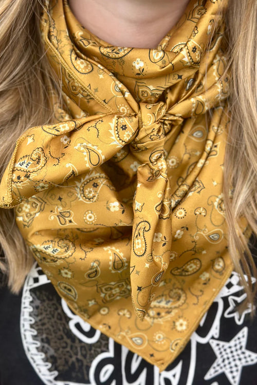 Bandana Babe Wild Rag