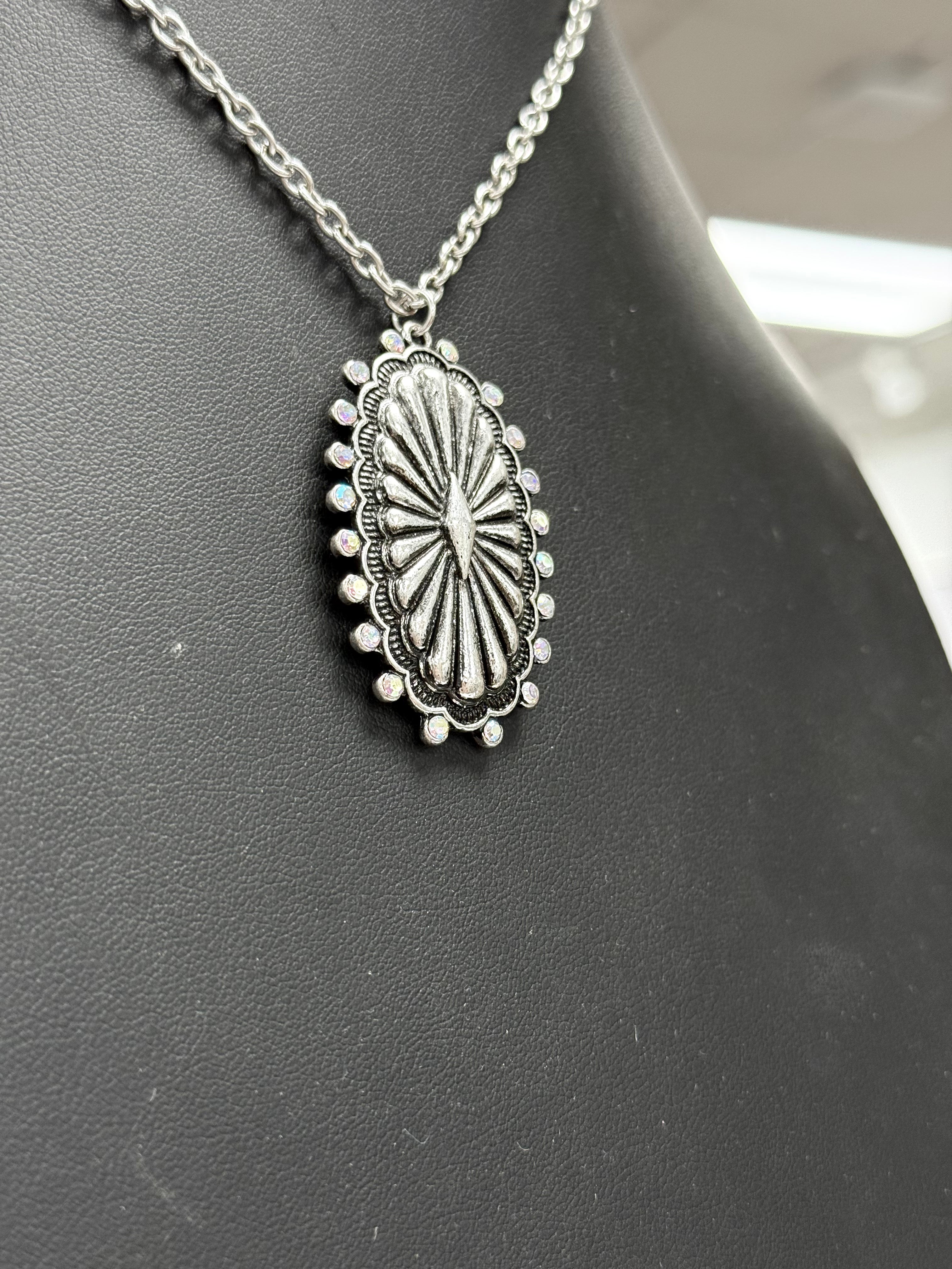 Rhinestone Concho Pendant Necklace