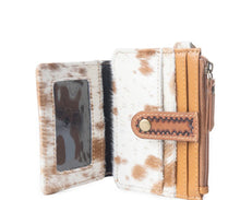 Load image into Gallery viewer, Wildflowers in the Prarie Horse Card Wallet
