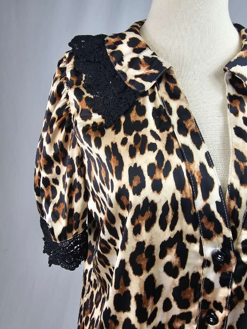 Leopard Lace Puff Sleeve Top
