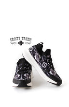 Load image into Gallery viewer, Black/White Southwestern Design Sneakers
