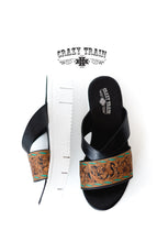 Load image into Gallery viewer, Buckstitched Leather Print Sandals
