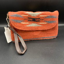 Load image into Gallery viewer, CW11 Rust/Black Southwestern Woven Clutch Purse
