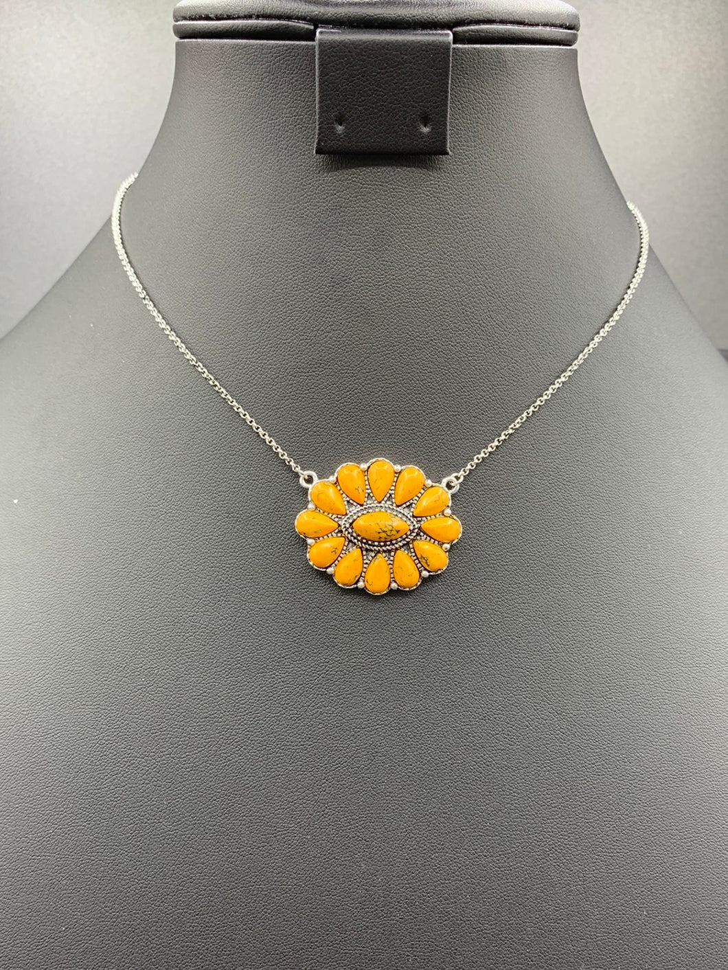 Yellow Stone Oval Cluster Pendant Necklace