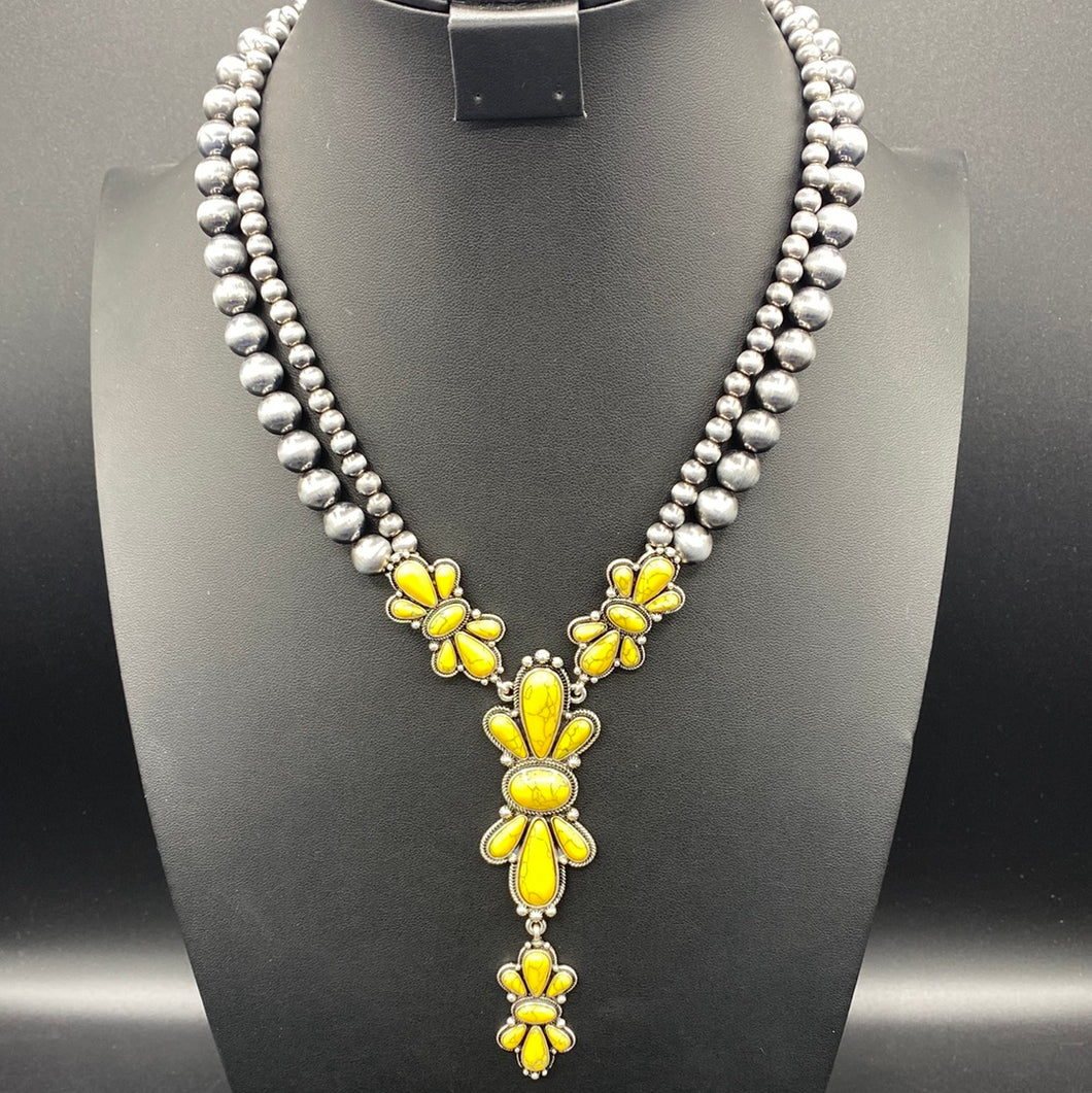 B198N Yellow Stone Ribbon Cluster Y Necklace