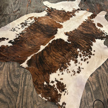 Load image into Gallery viewer, Cowhide #45 Tri-Color Brindle Hide
