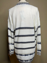 Load image into Gallery viewer, OW95 White Cardigan with Black Southwestern Design Cardigan
