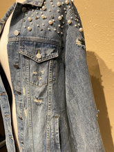 Load image into Gallery viewer, OW153 Long Denim Jacket
