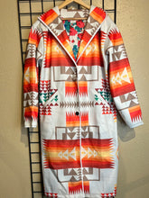 Load image into Gallery viewer, White Southwestern Design Hooded Coat
