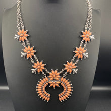 Load image into Gallery viewer, A591N- Peach Stone Floral Naja Necklace and Earring Set
