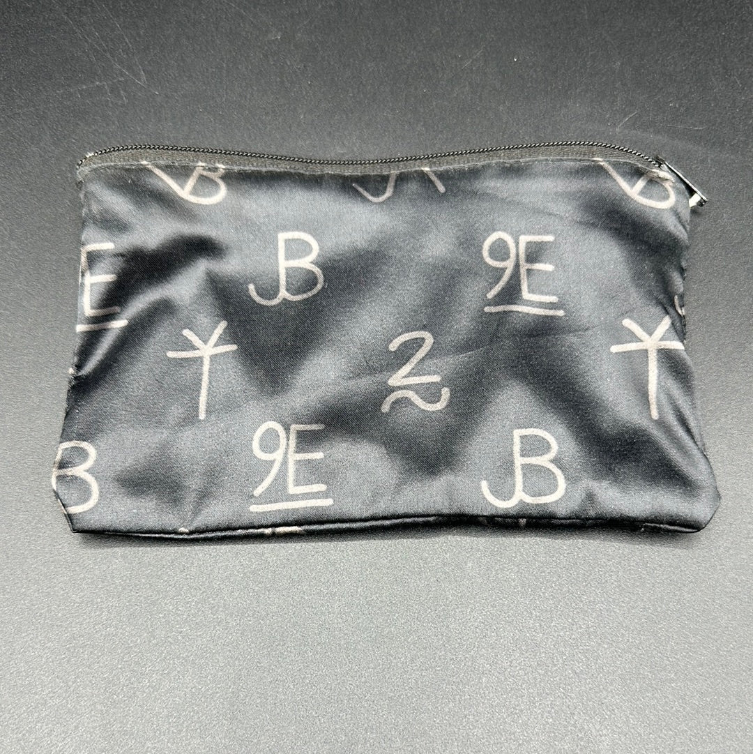 AC18 Black Brands Pouch